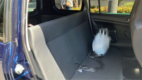 内装後方シート