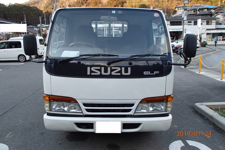 car_main_img