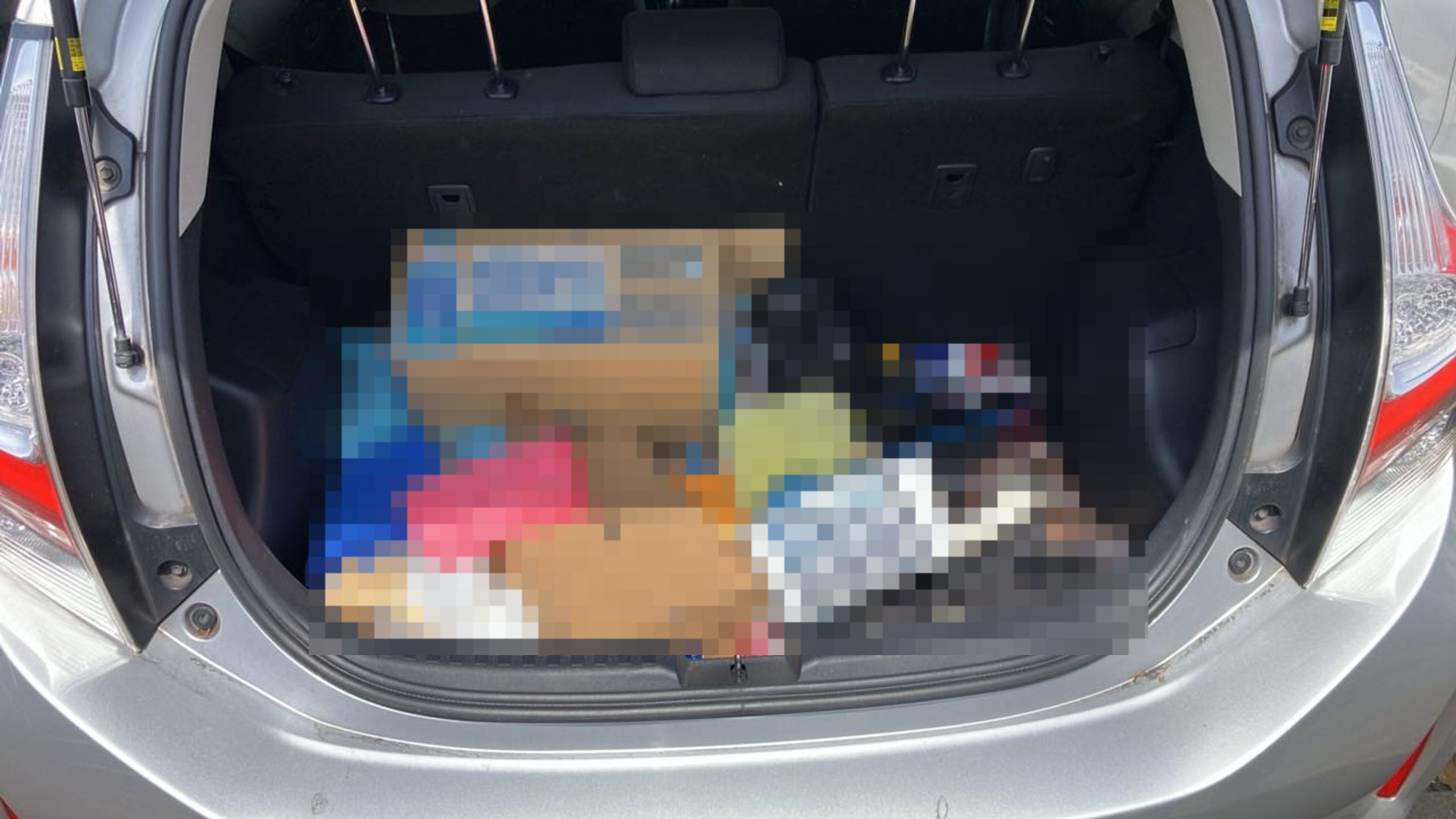 内装トランク