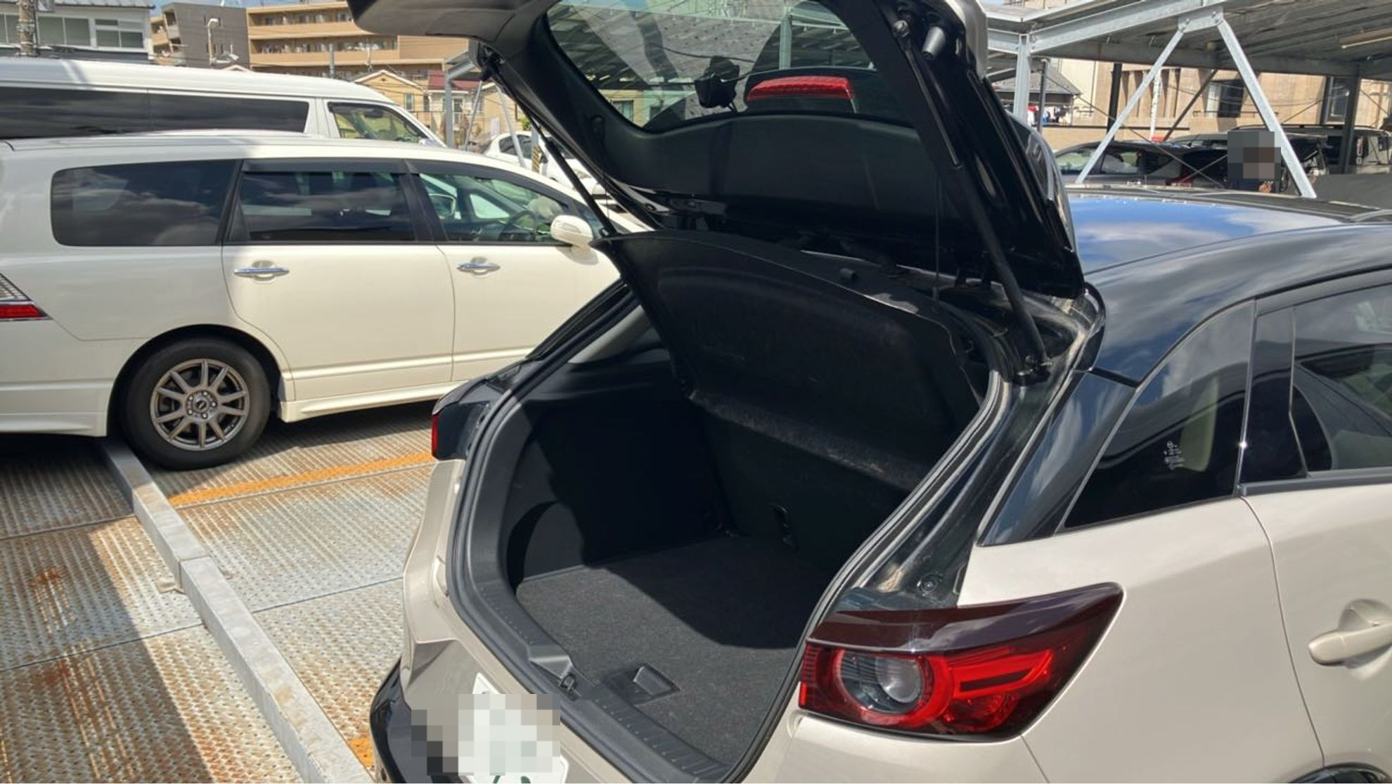 内装トランク