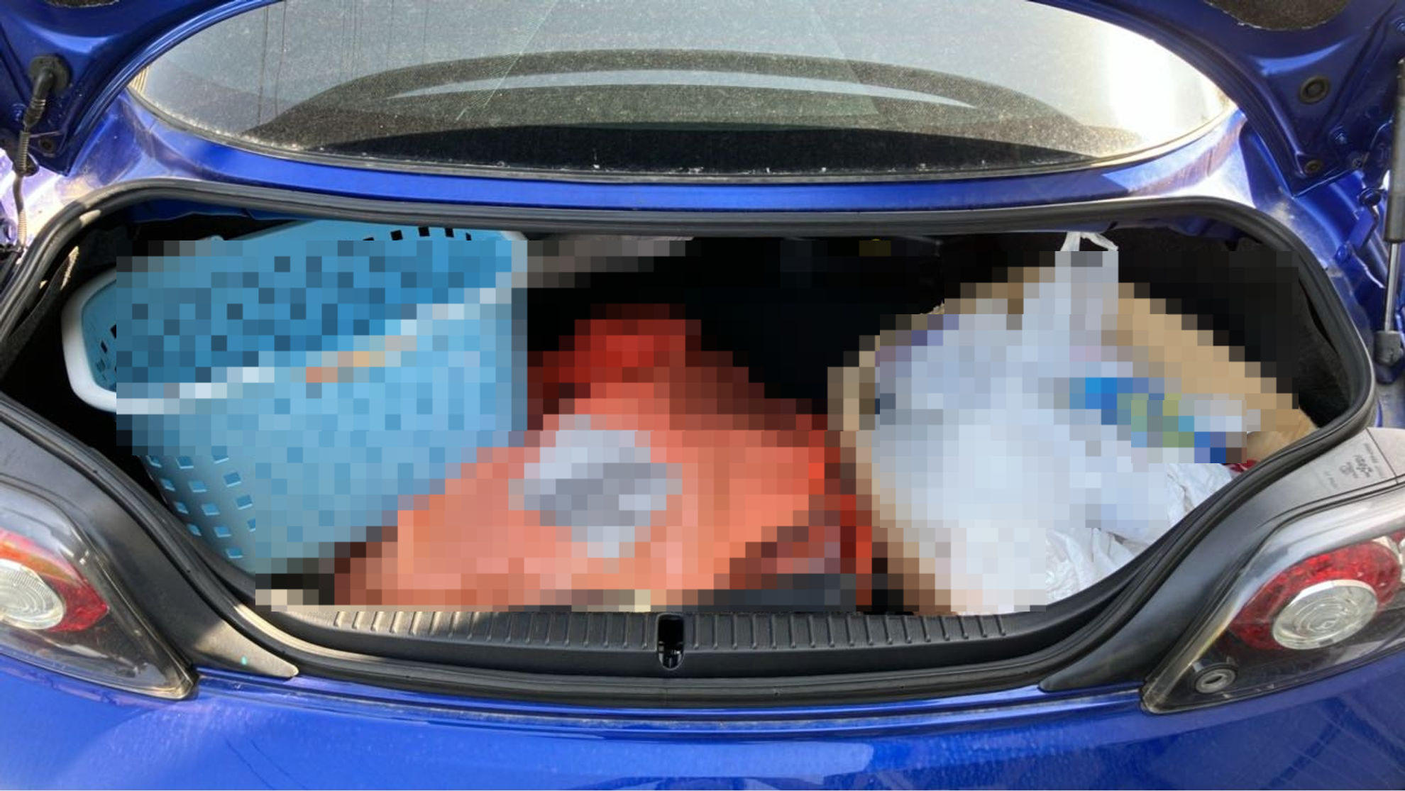 内装トランク