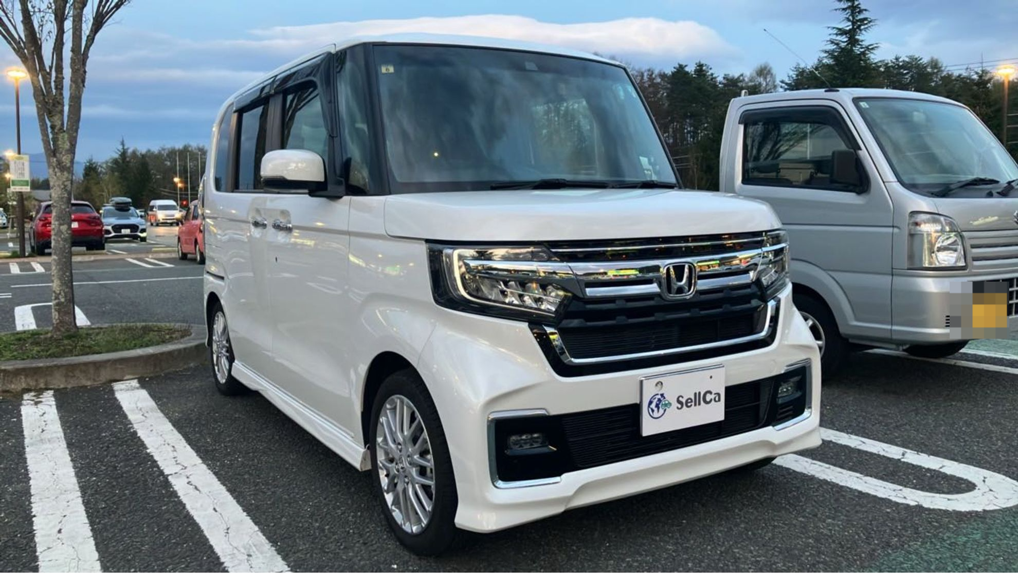 外装右前