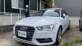 car_main_img