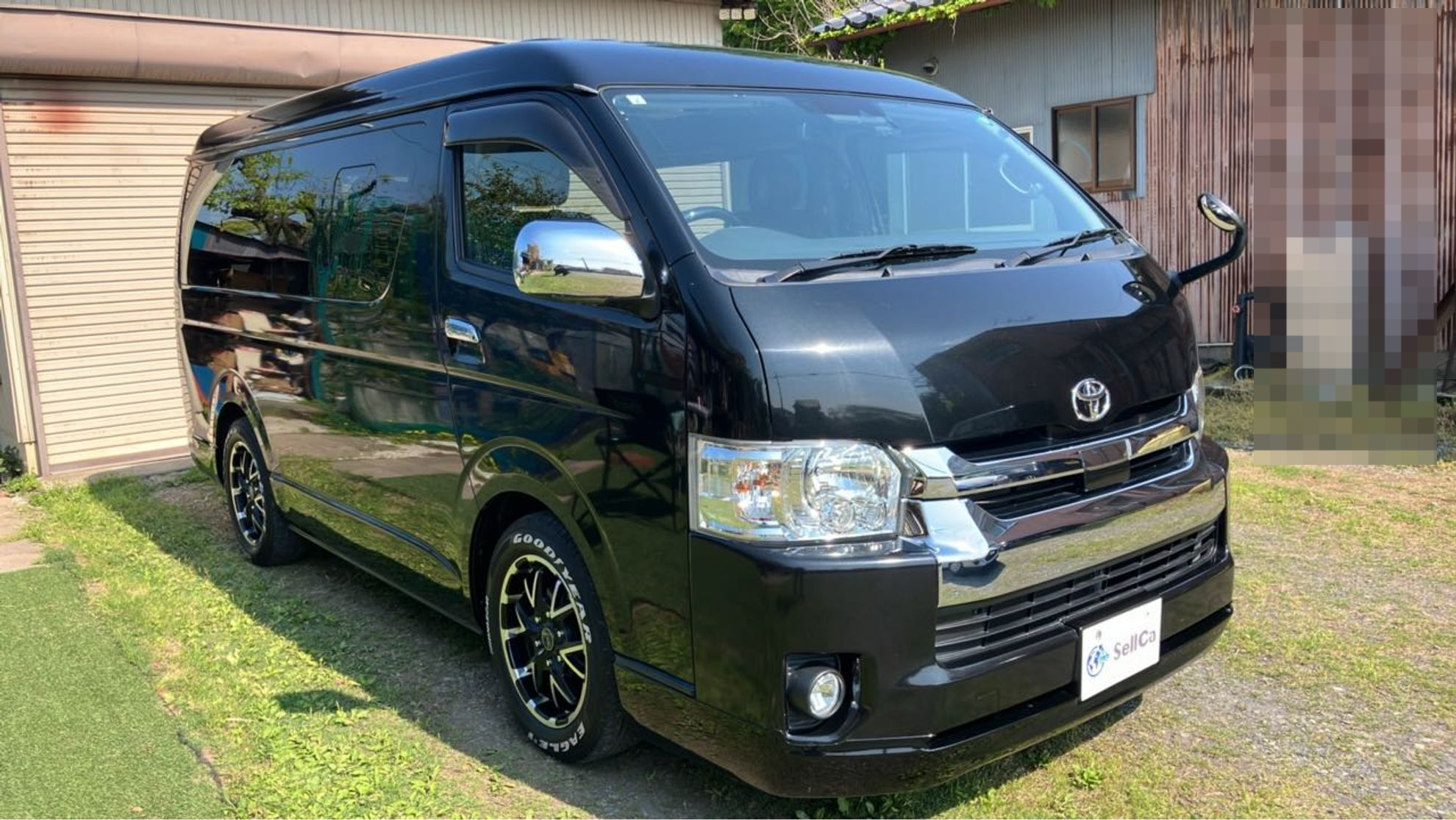 外装右前