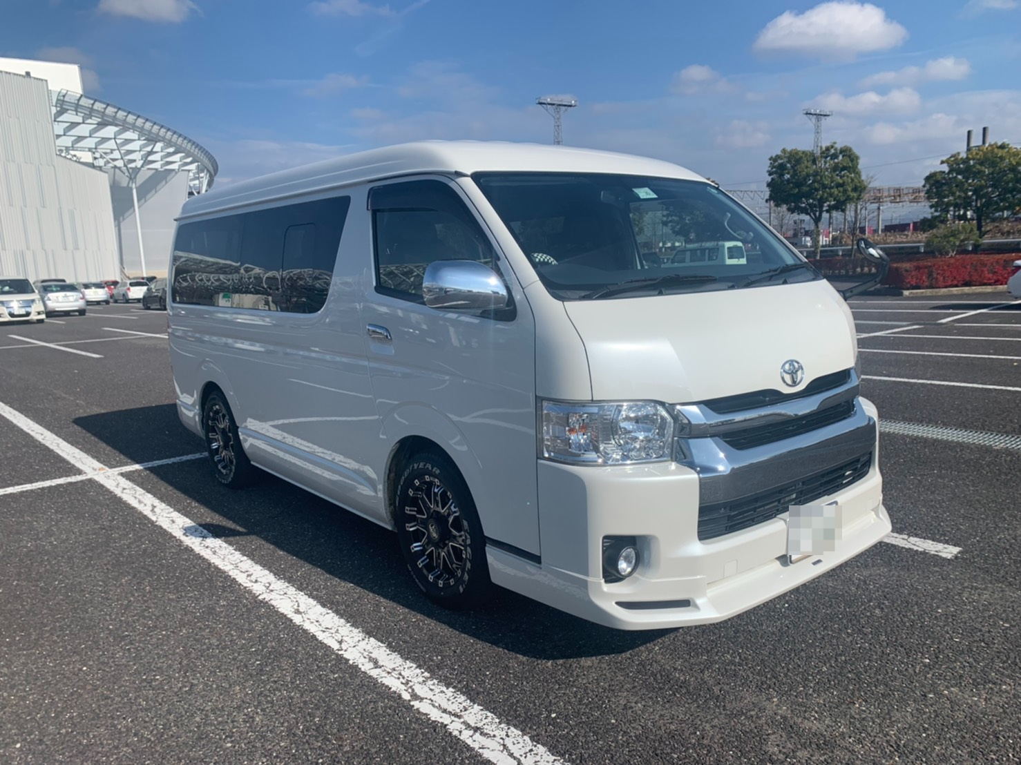 外装右前