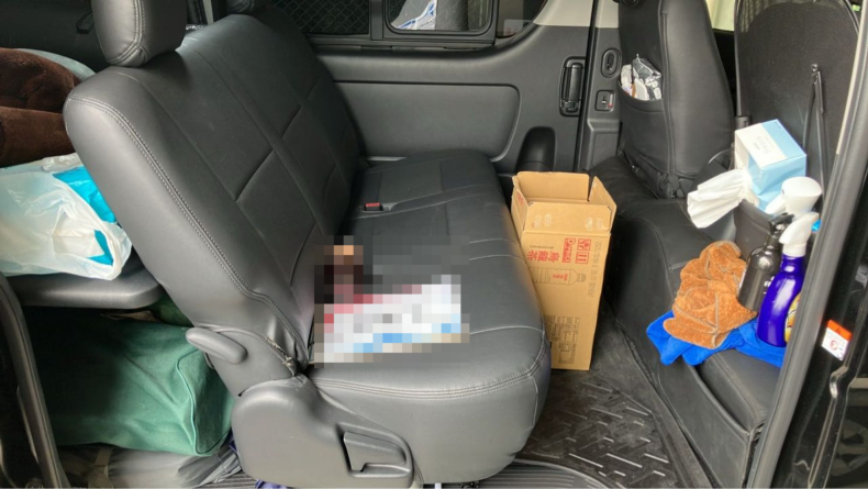 内装後方シート