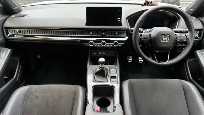 内装インパネ全体