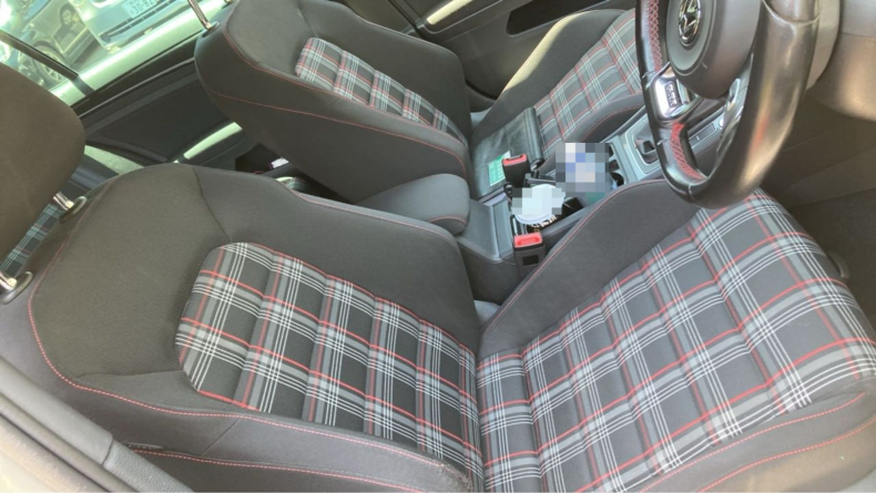 内装前方シート