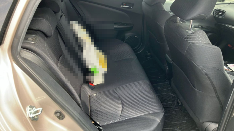 内装後方シート