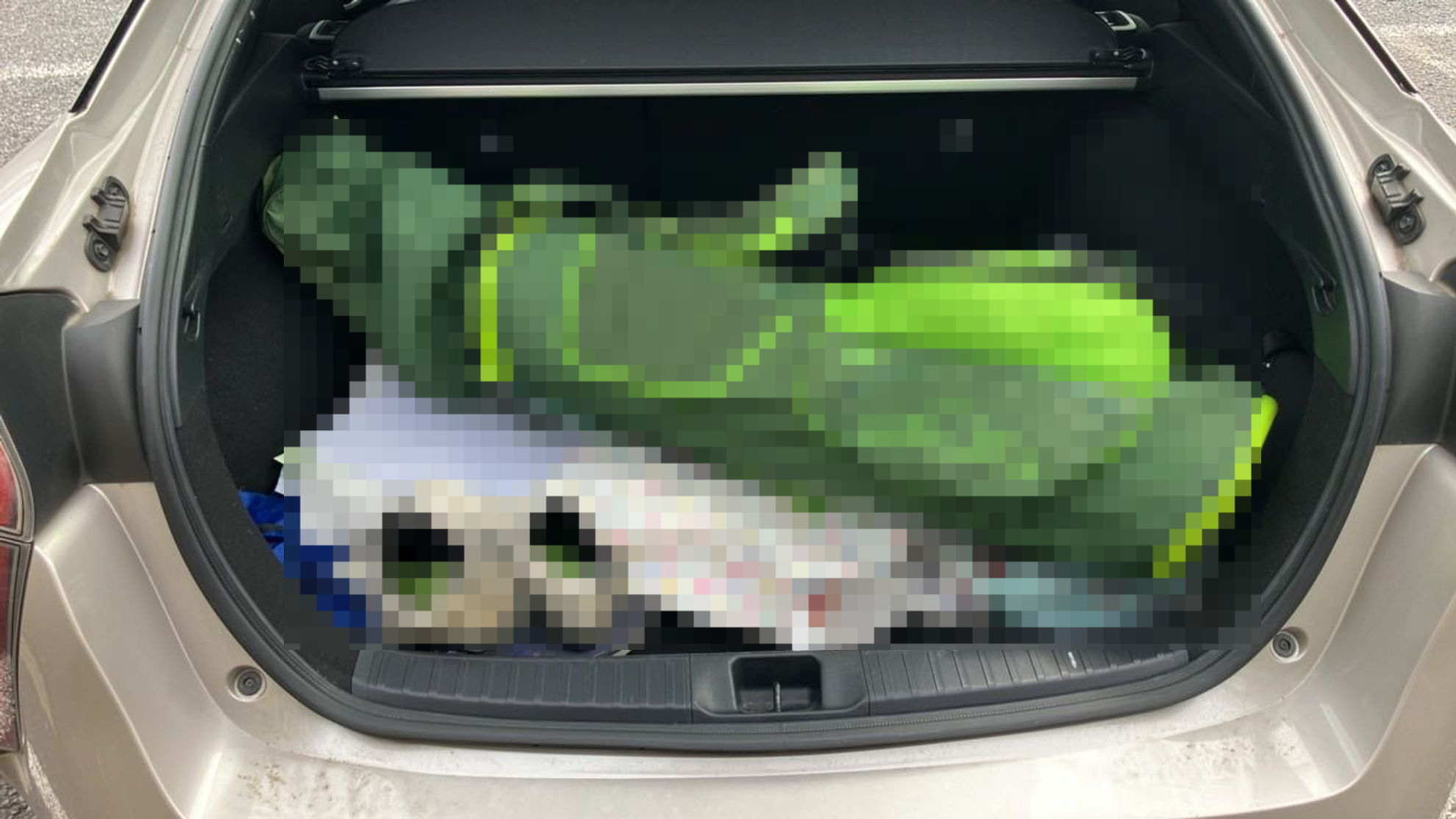 内装トランク