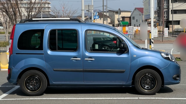 外装右