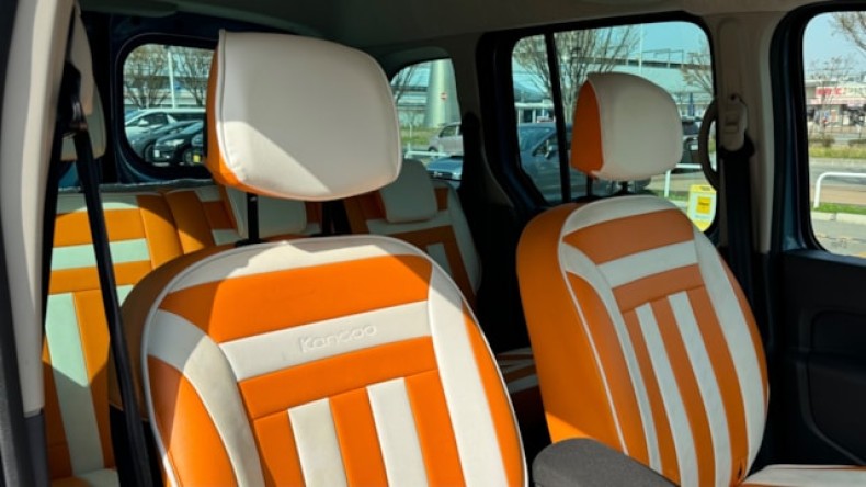 内装前方シート