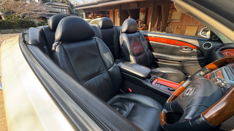 内装前方シート