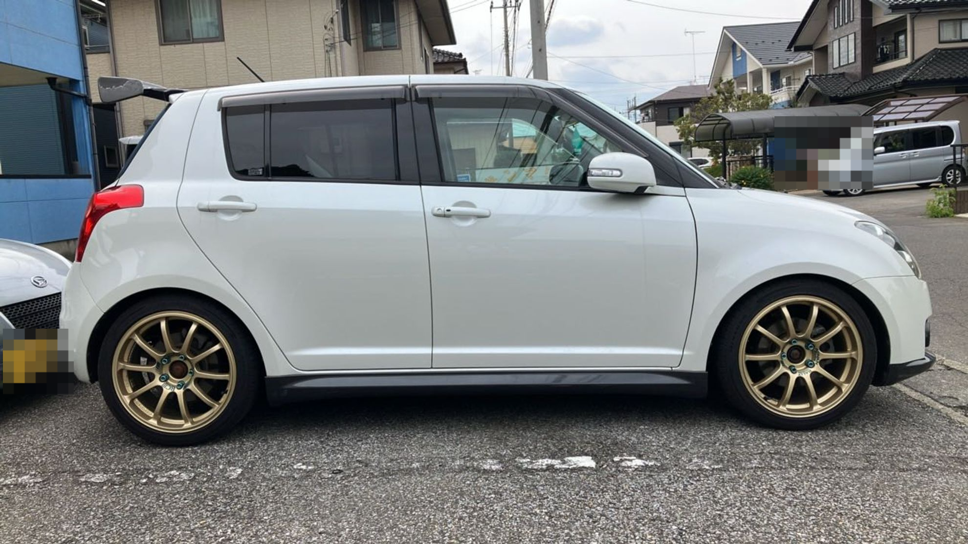 外装右