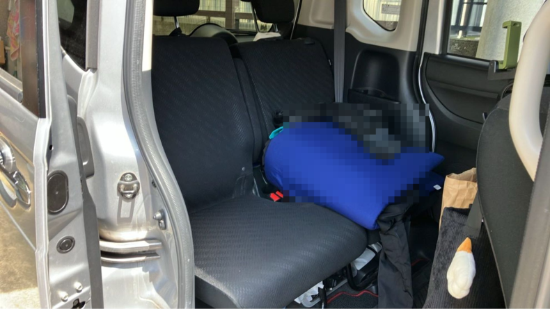 内装後方シート