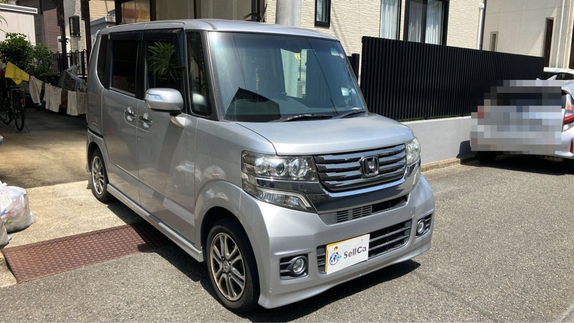 外装右前