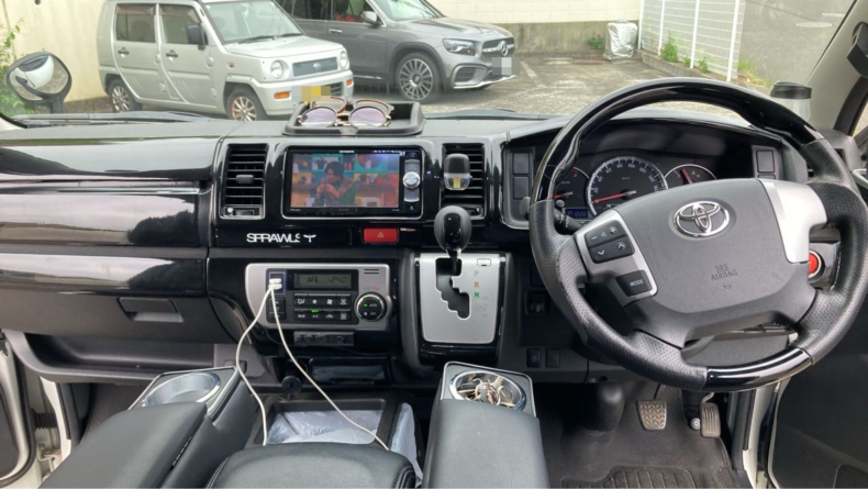 内装インパネ全体