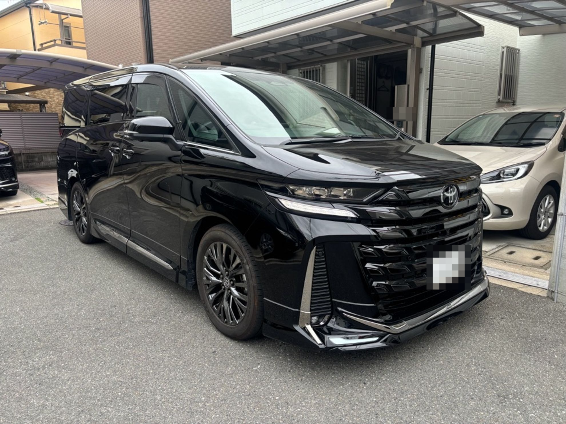 外装右前