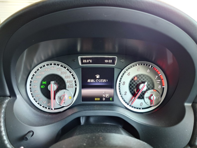 内装メーター