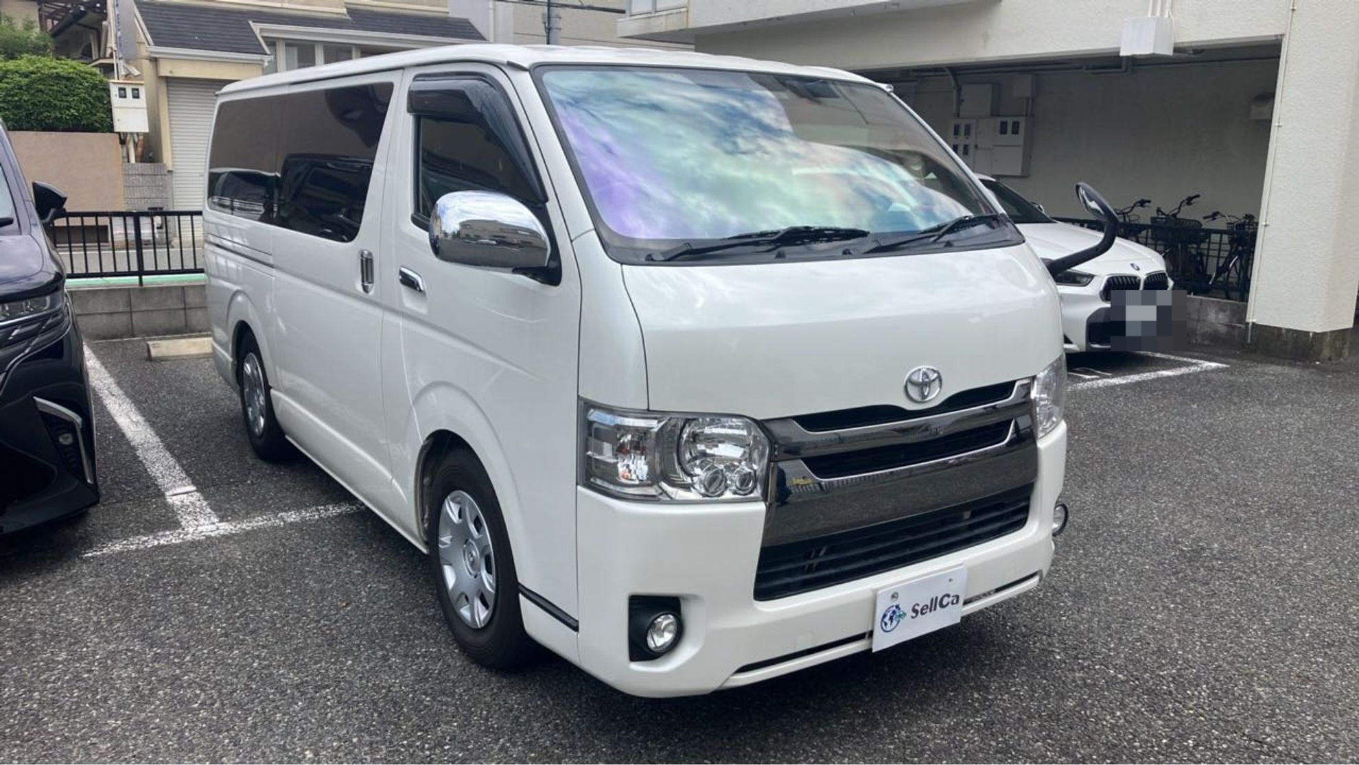 外装右前