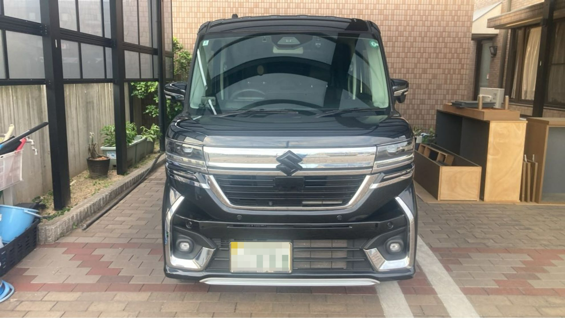 外装前方