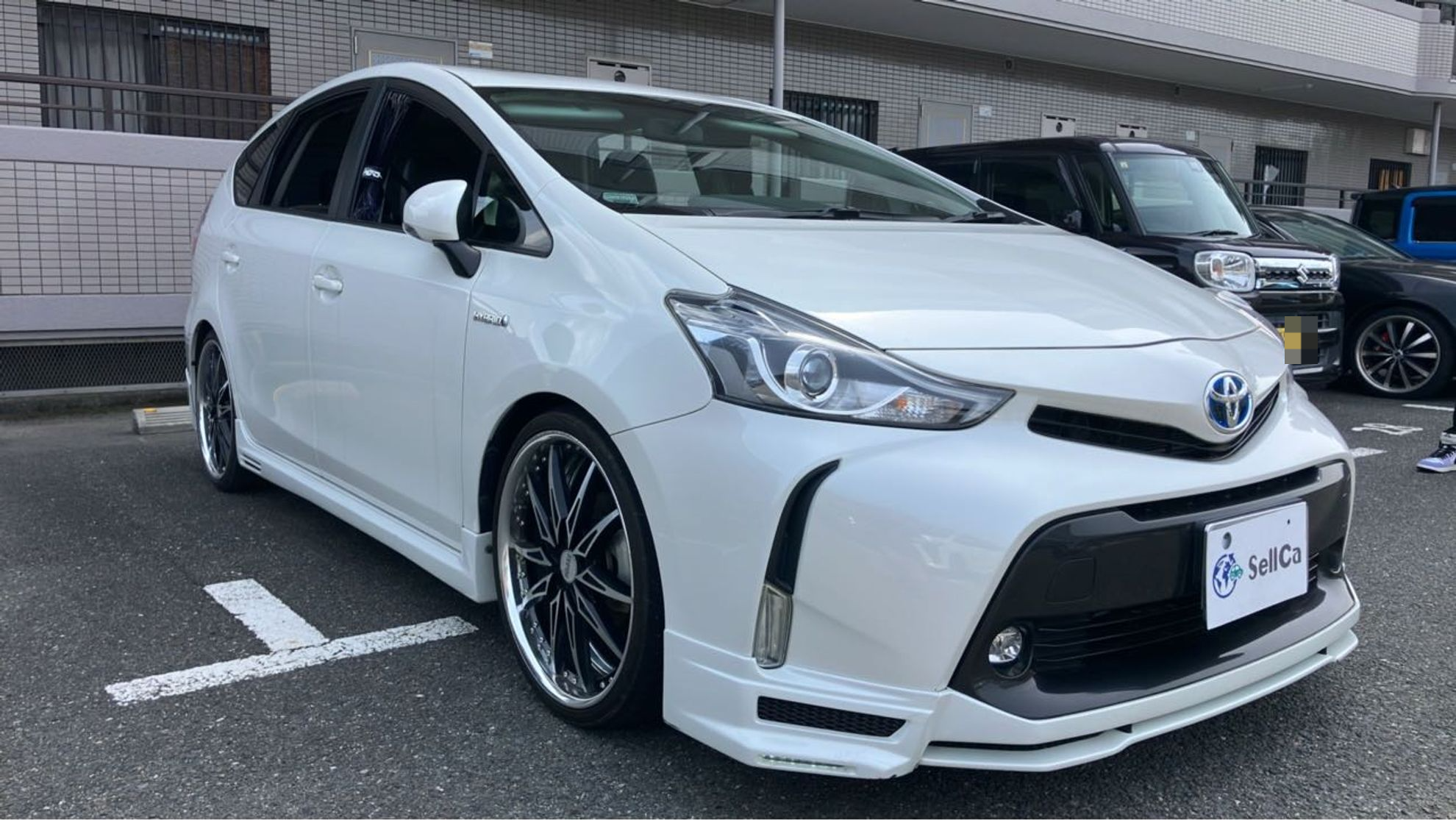 外装右前