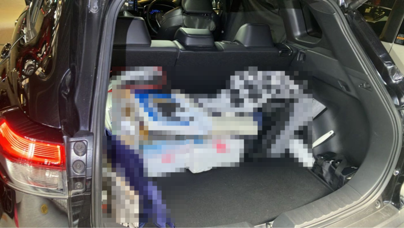 内装トランク