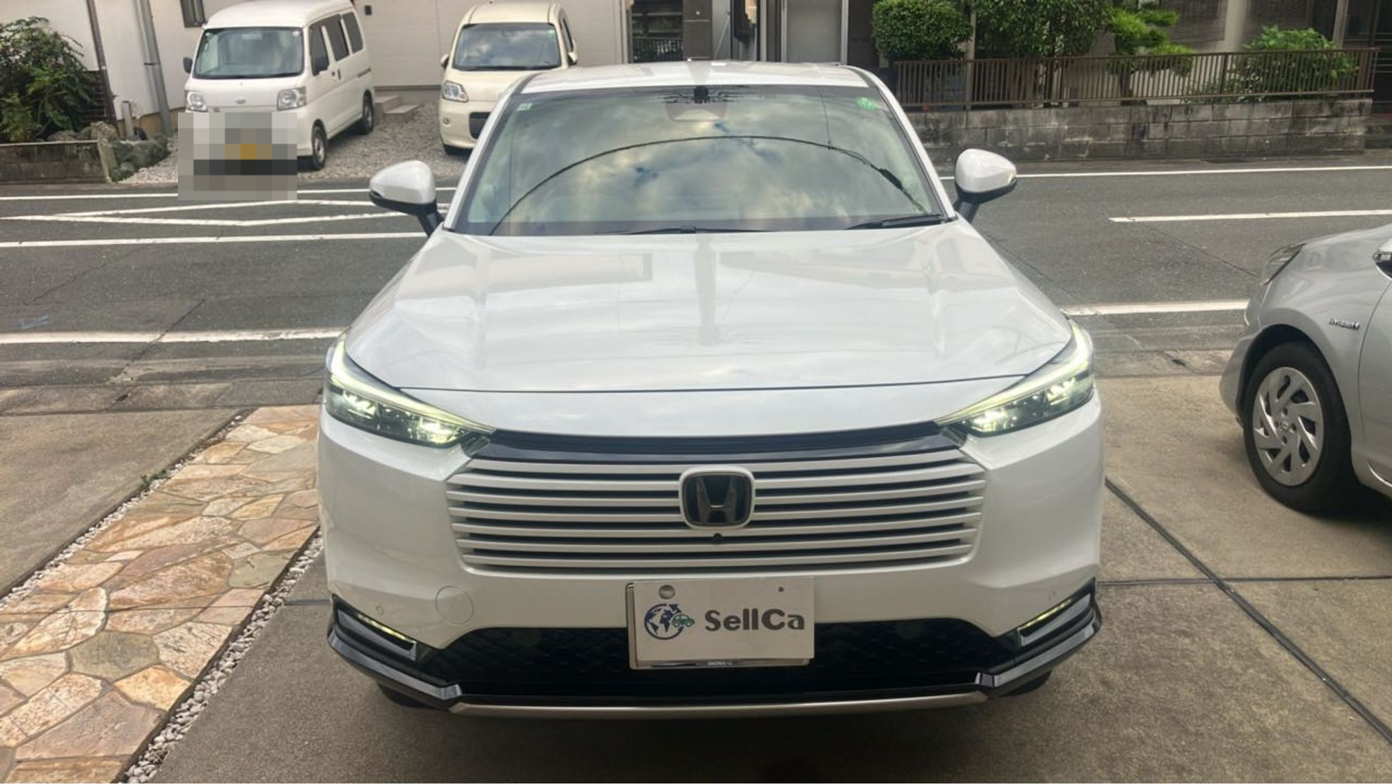 外装前方