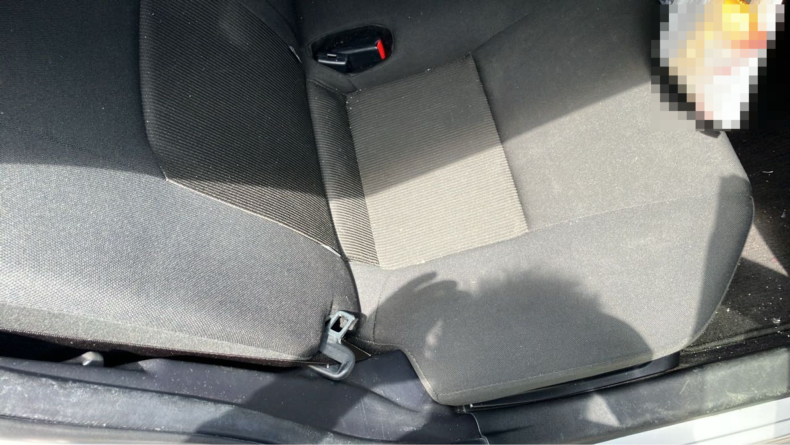 内装後方シート