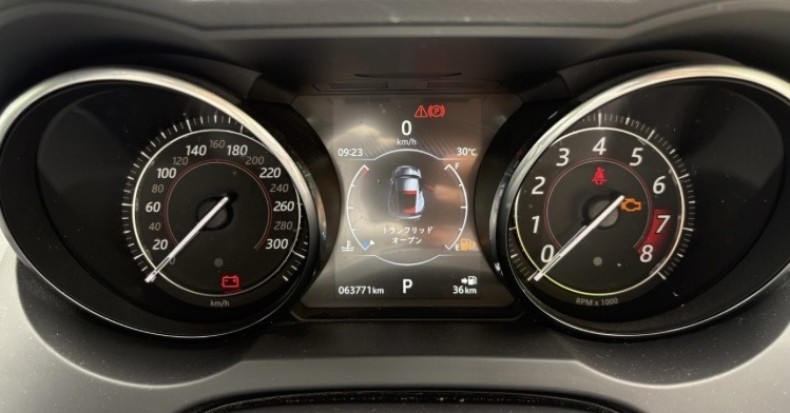内装メーター