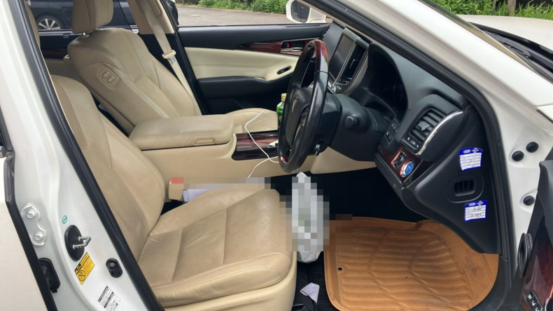 内装前方シート