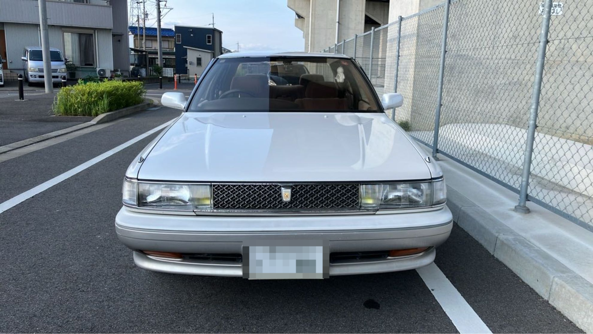 外装前方