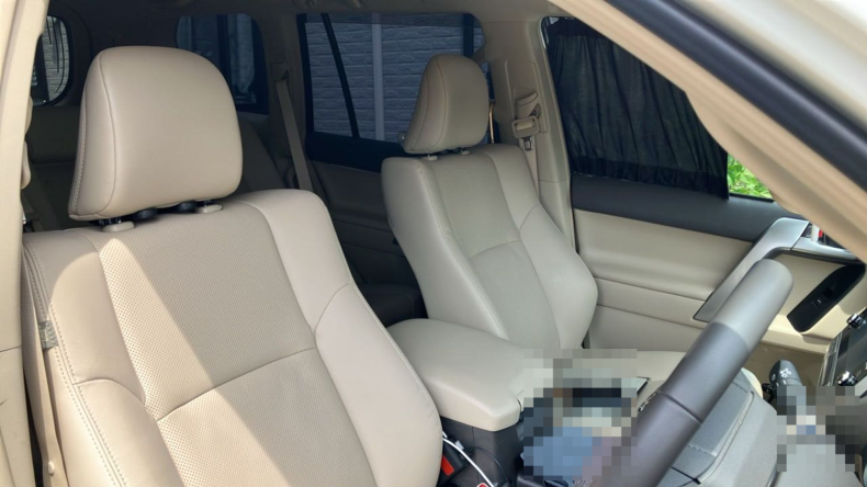 内装前方シート