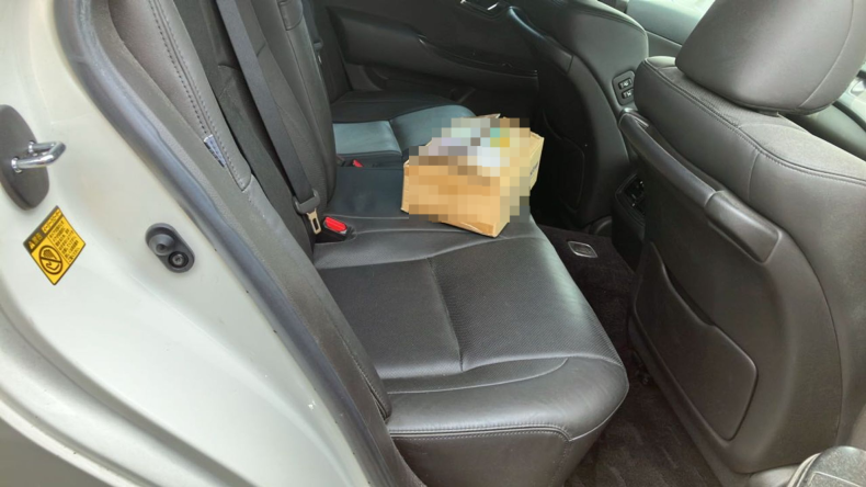 内装後方シート