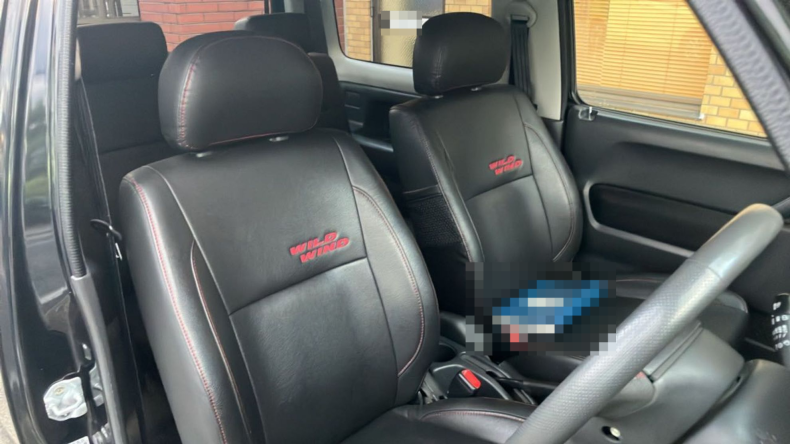 内装前方シート