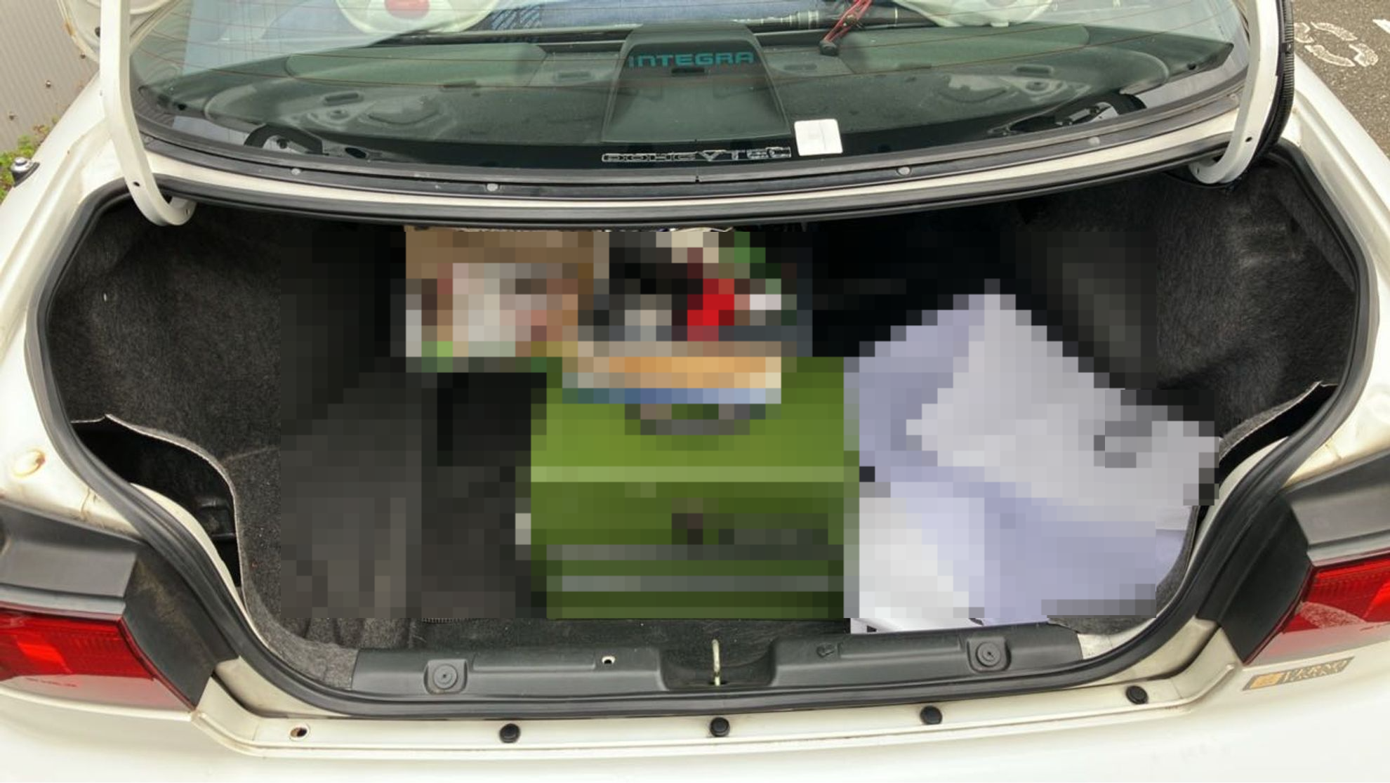 内装トランク