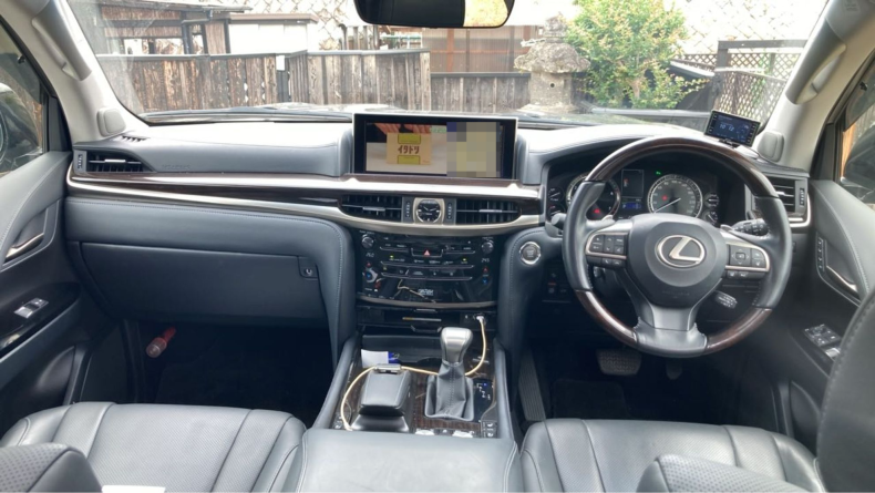 内装インパネ全体