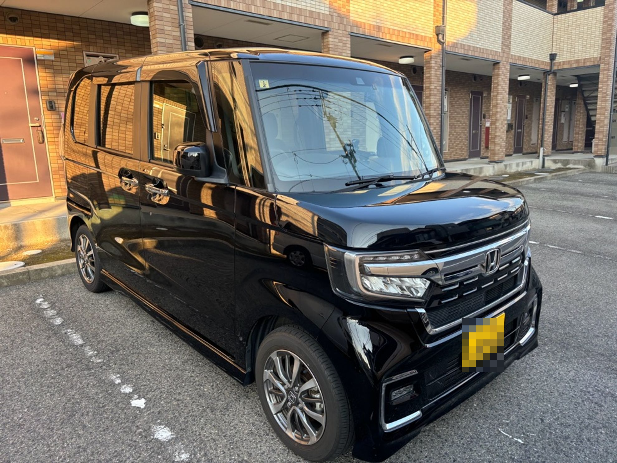 外装右前