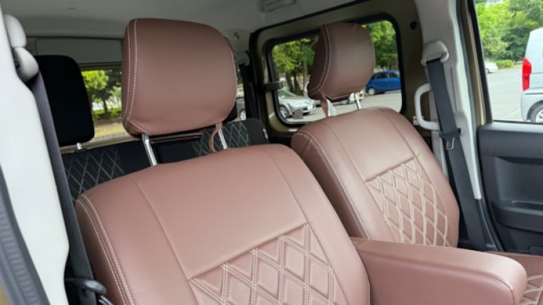 内装前方シート