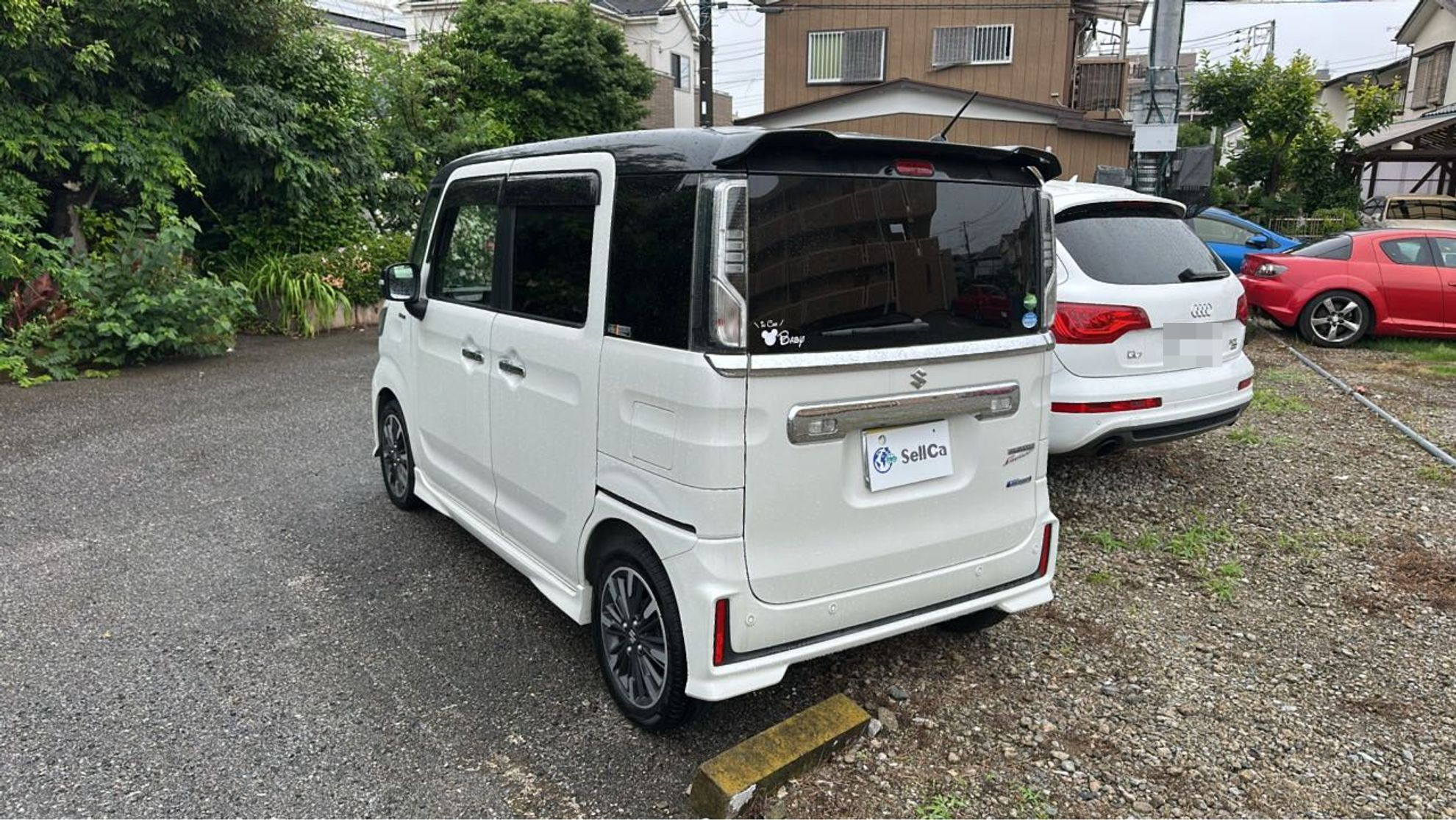 外装左後方