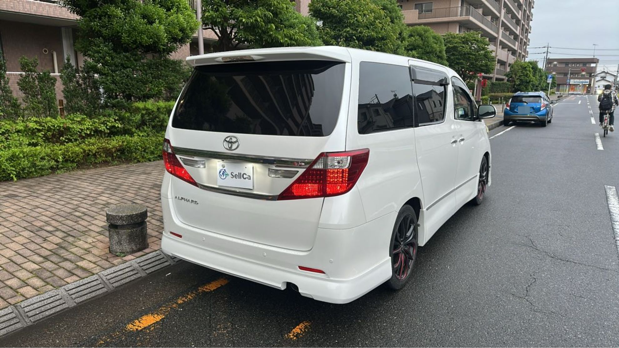 外装右後