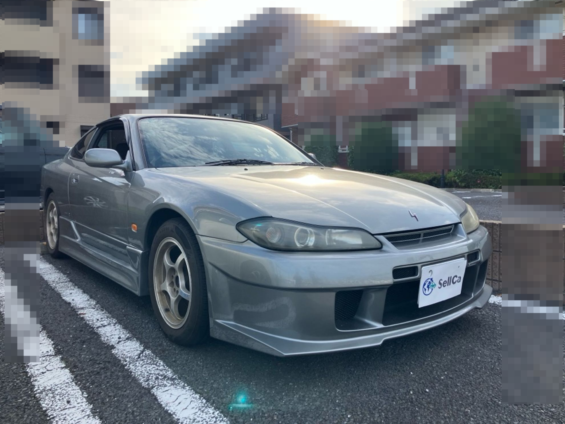 外装右前