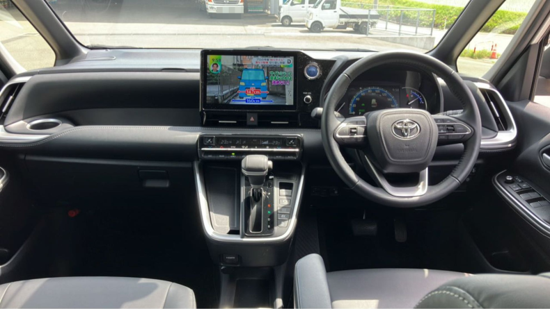 内装インパネ全体