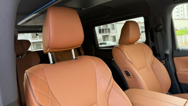 内装前方シート