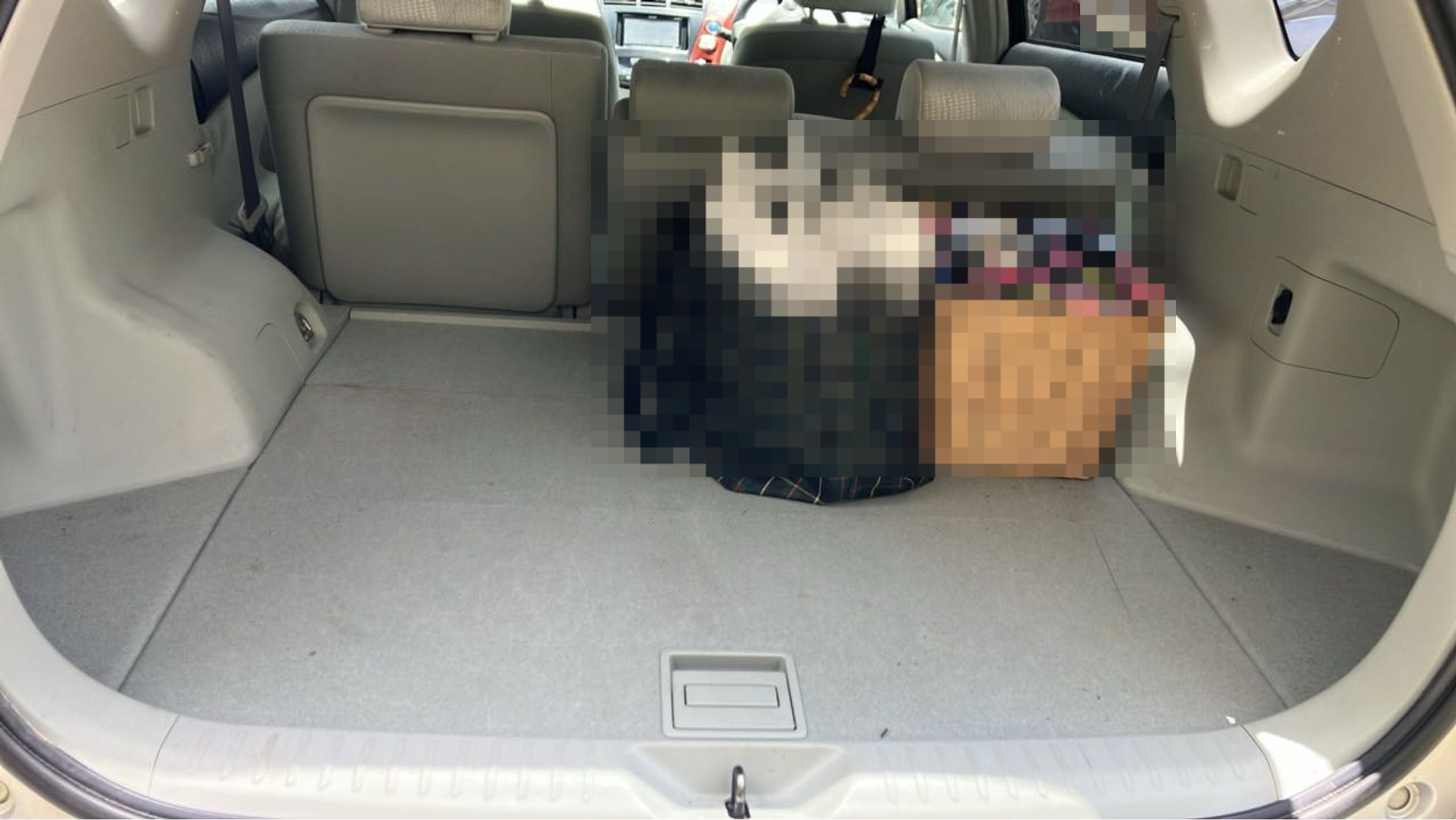 内装トランク