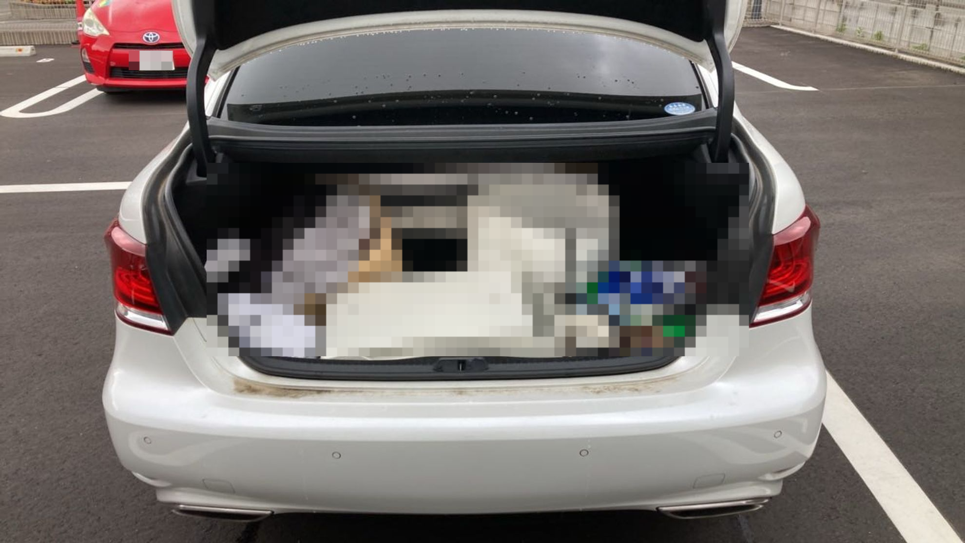 内装トランク