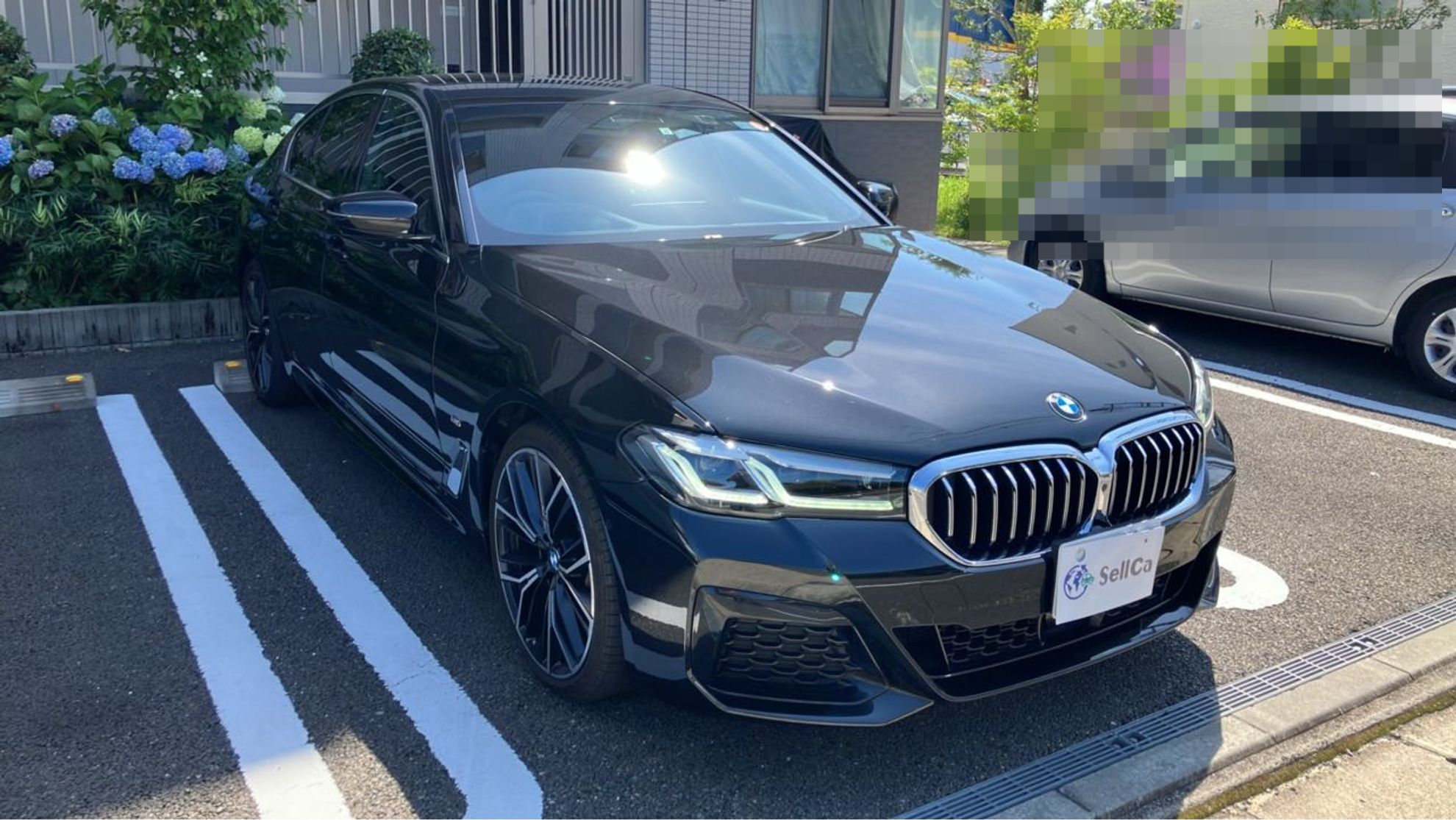 外装右前