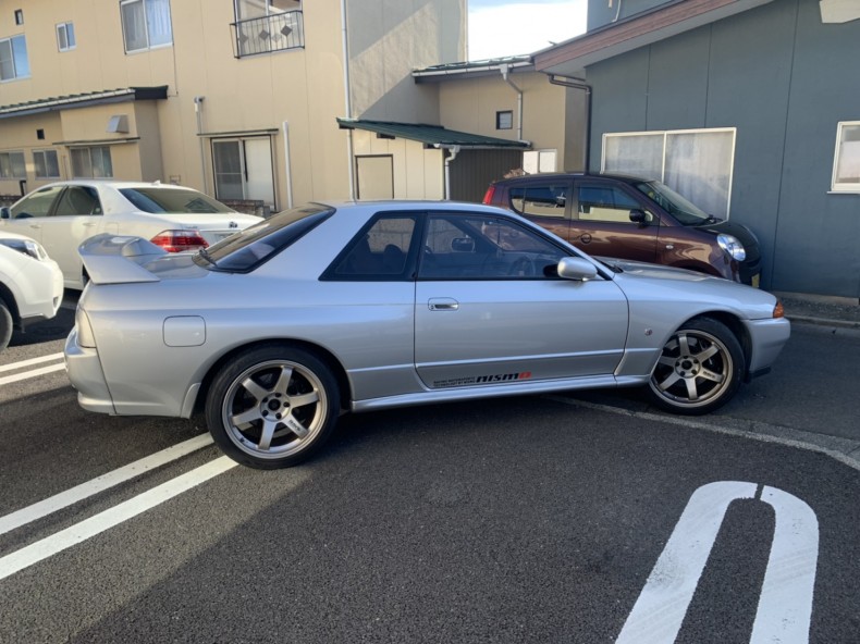 外装右