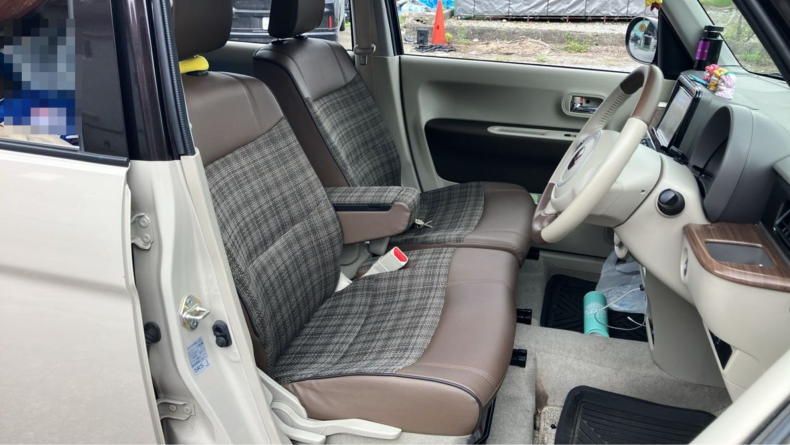 内装前方シート