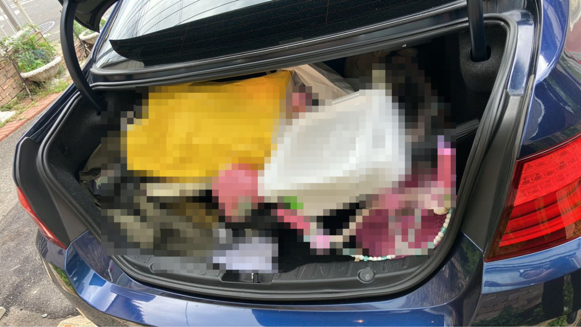 内装トランク